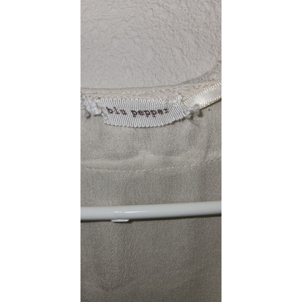 Blu Pepper Women's Ivory Boho Embroidered Peasant  Blouse Bell Sleeve Top Size M - Picture 4 of 5